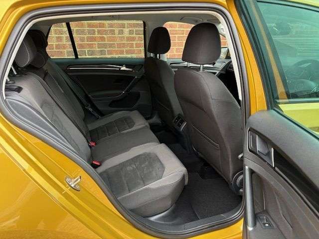 2018 VOLKSWAGEN GOLF 2018 VOLKSWAGEN GOLF