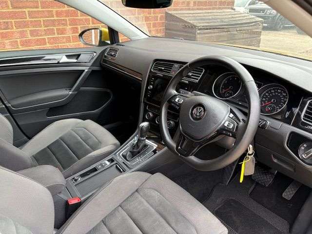 2018 VOLKSWAGEN GOLF 2018 VOLKSWAGEN GOLF