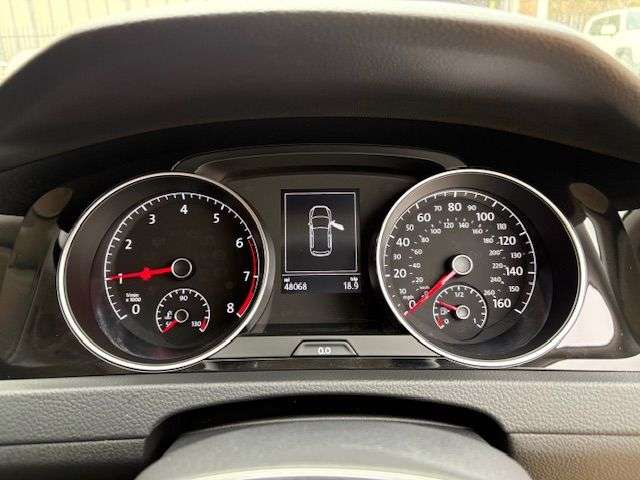 2018 VOLKSWAGEN GOLF 2018 VOLKSWAGEN GOLF