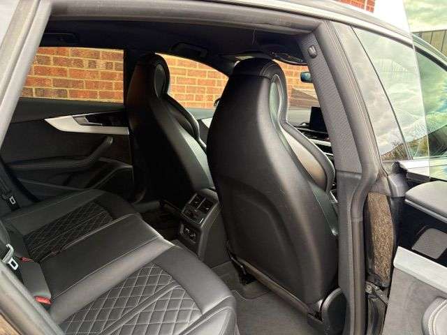 2022 AUDI S5 2022 AUDI S5