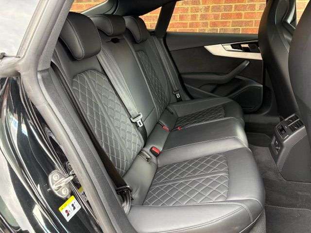 2022 AUDI S5 2022 AUDI S5