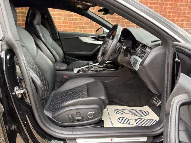 2022 AUDI S5 2022 AUDI S5