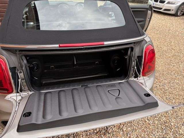 2019 MINI CONVERTIBLE 2019 MINI CONVERTIBLE