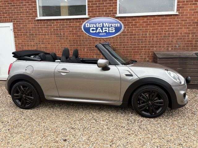 2019 MINI CONVERTIBLE 2019 MINI CONVERTIBLE