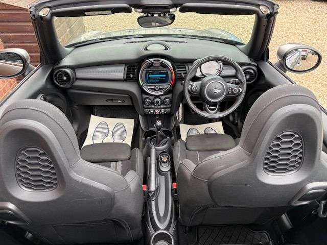 2019 MINI CONVERTIBLE 2019 MINI CONVERTIBLE
