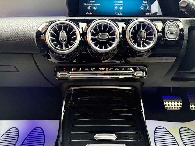 2021 MERCEDES-BENZ A-CLASS 2021 MERCEDES-BENZ A-CLASS