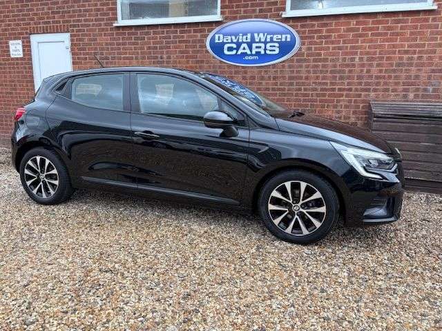2022 RENAULT CLIO 2022 RENAULT CLIO