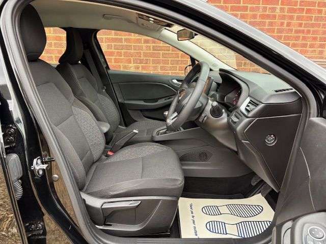 2022 RENAULT CLIO 2022 RENAULT CLIO