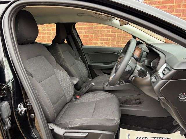 2022 RENAULT CLIO 2022 RENAULT CLIO