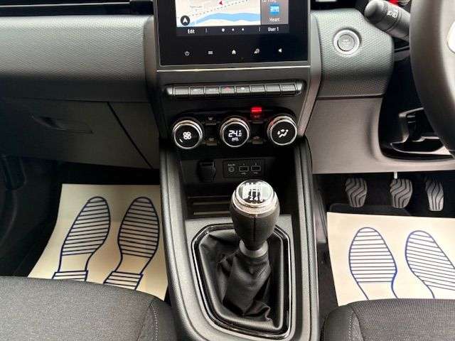 2022 RENAULT CLIO 2022 RENAULT CLIO