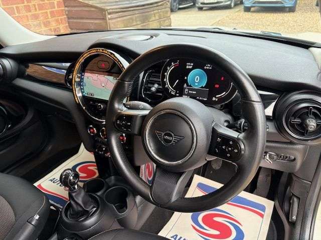 2021 MINI HATCH 2021 MINI HATCH