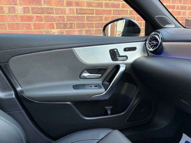 2019 MERCEDES-BENZ A-CLASS 2019 MERCEDES-BENZ A-CLASS