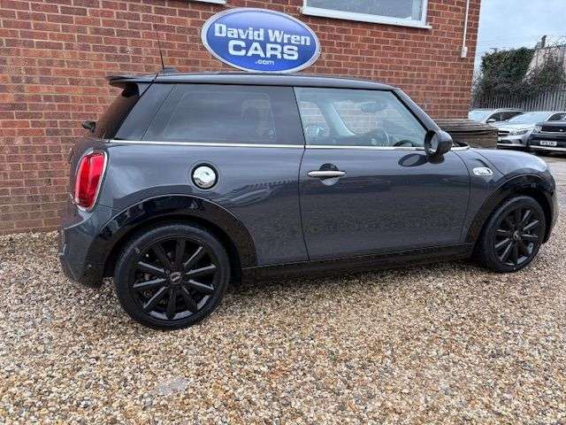 2018 MINI HATCH 2018 MINI HATCH