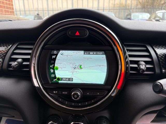 2018 MINI HATCH 2018 MINI HATCH