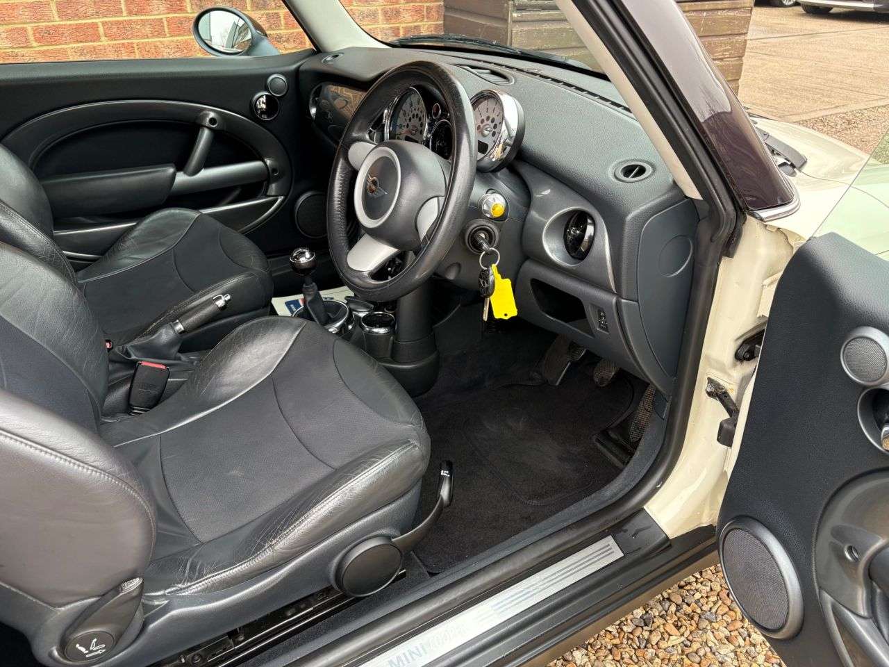 2006 MINI HATCH 2006 MINI HATCH