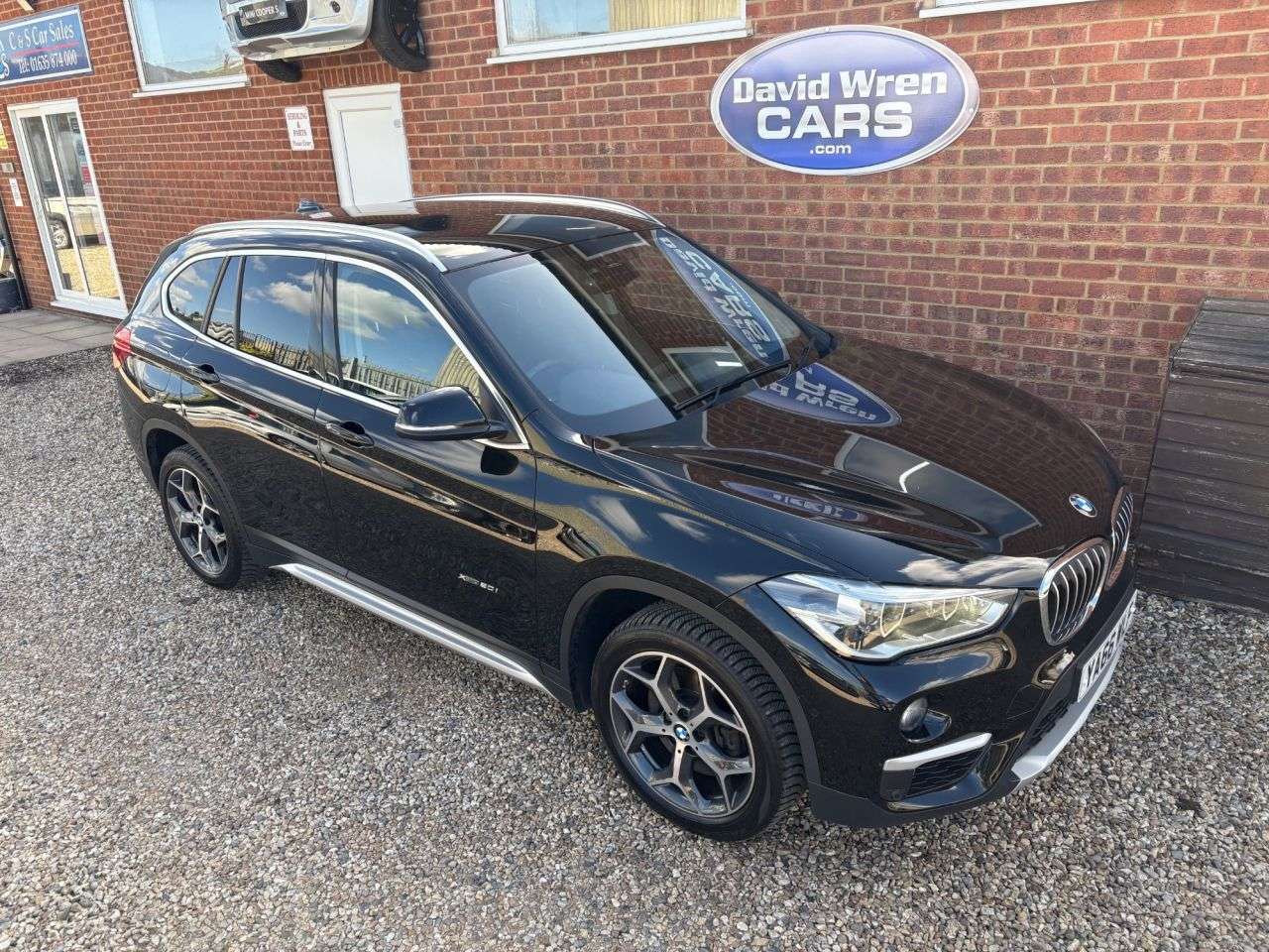 A 2016 BMW X1 2.0 20i xLine SUV 5dr Petrol Auto xDrive Euro 6 (s/s) (192 ps) A 2016 BMW X1 2.0 20i xLine SUV 5dr Petrol Auto xDrive Euro 6 (s/s) (192 ps)