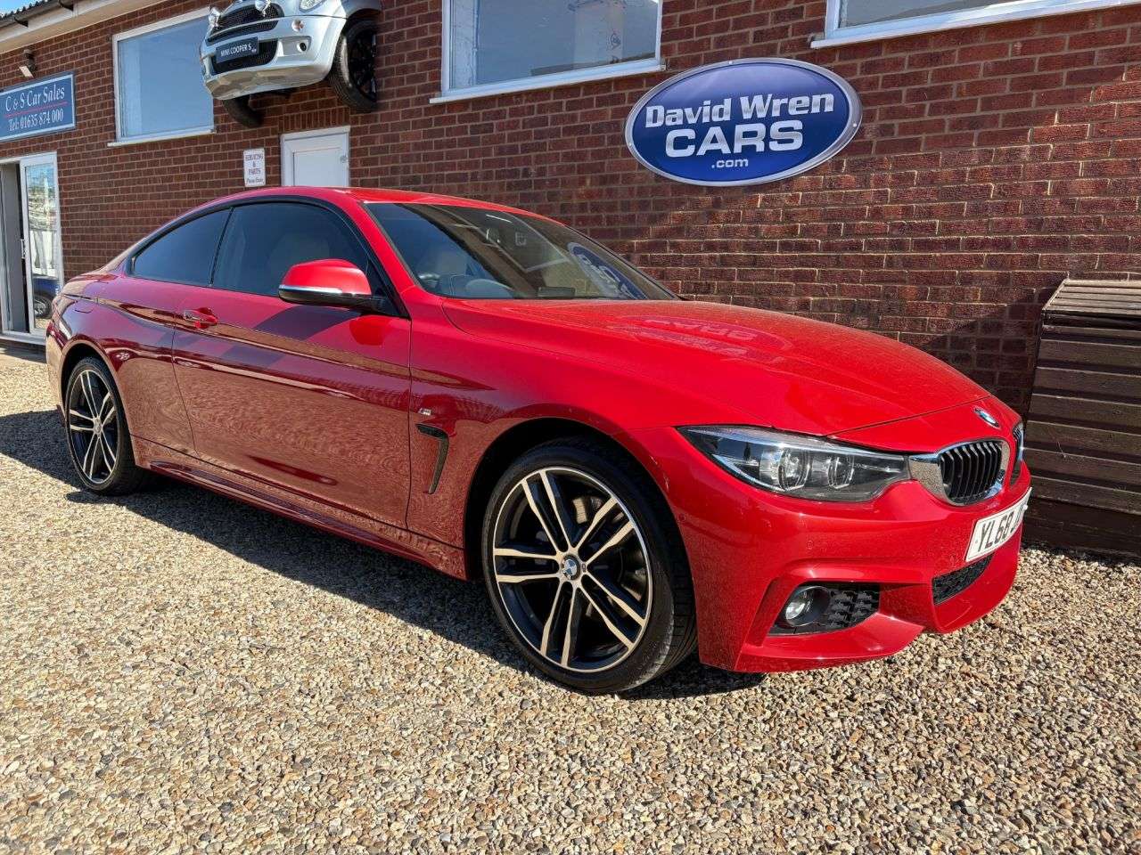 A 2018 BMW 4 SERIES 2.0 420d M Sport Coupe 2dr Diesel Auto xDrive Euro 6 (s/s) (190 ps) A 2018 BMW 4 SERIES 2.0 420d M Sport Coupe 2dr Diesel Auto xDrive Euro 6 (s/s) (190 ps)