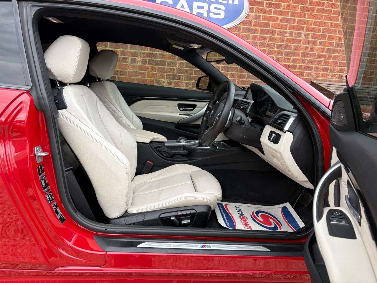 A 2018 BMW 4 SERIES 2.0 420d M Sport Coupe 2dr Diesel Auto xDrive Euro 6 (s/s) (190 ps) A 2018 BMW 4 SERIES 2.0 420d M Sport Coupe 2dr Diesel Auto xDrive Euro 6 (s/s) (190 ps)