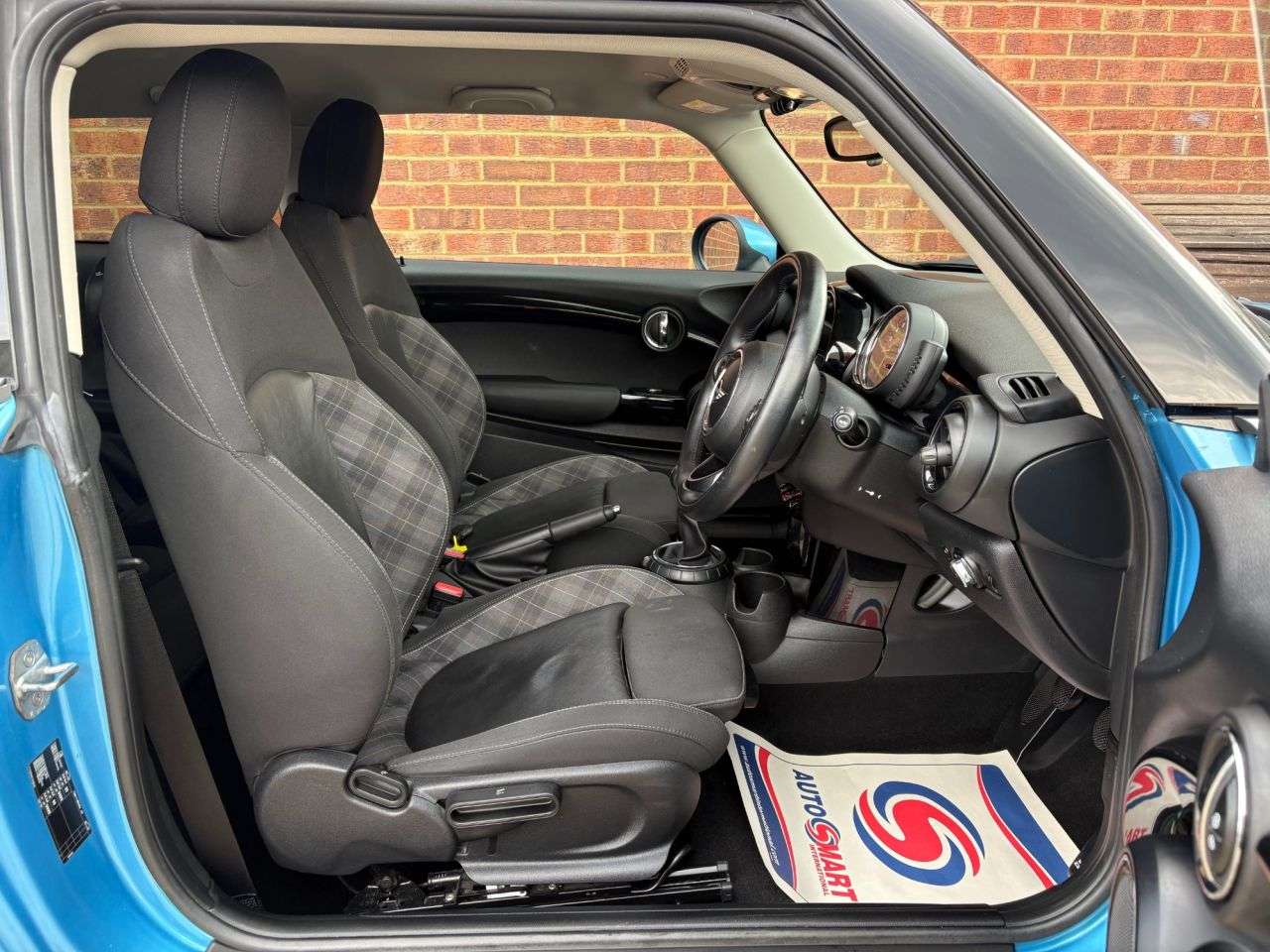 2016 MINI HATCH 2016 MINI HATCH