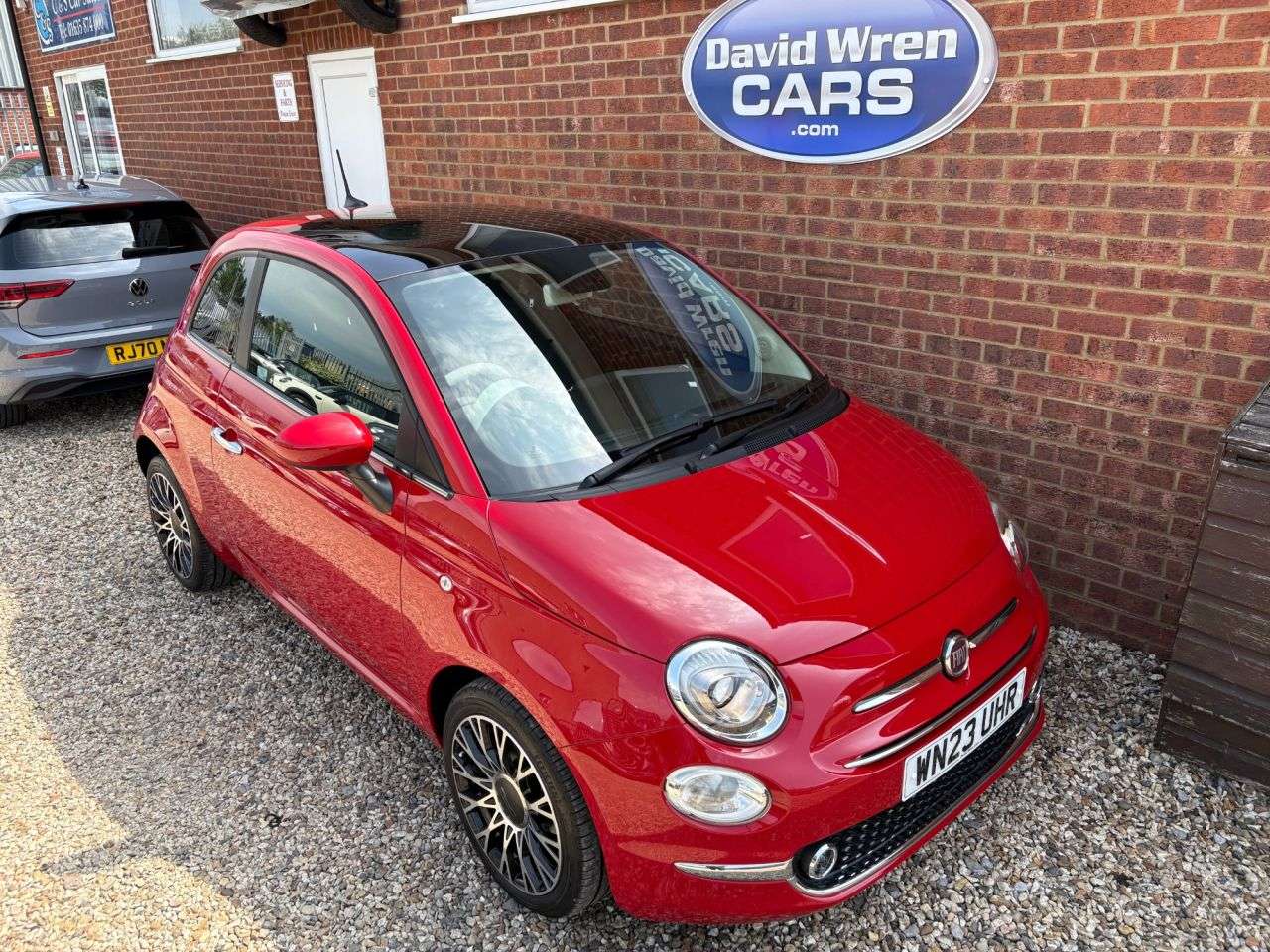 2023 FIAT 500 2023 FIAT 500