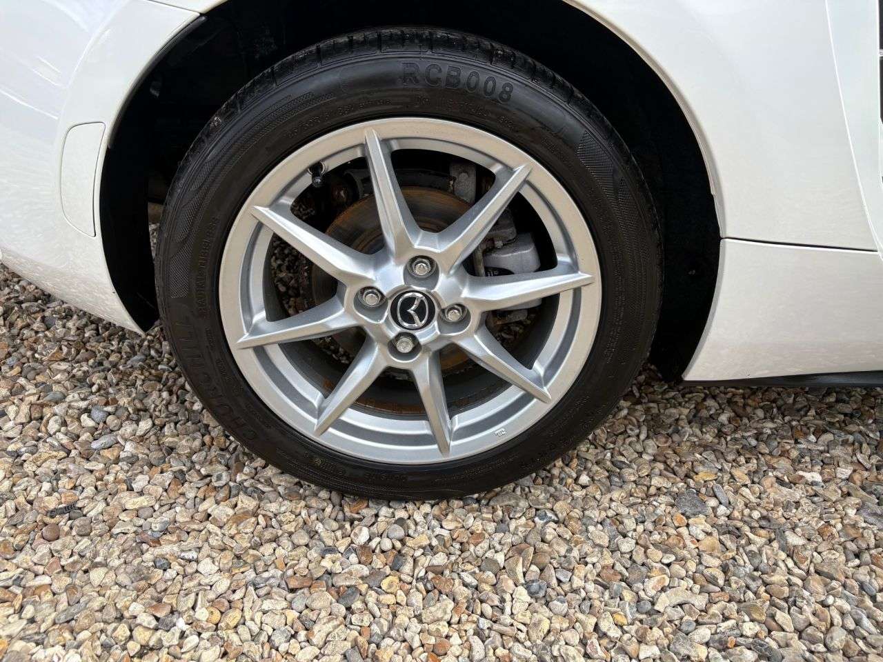 2017 MAZDA MX-5 2017 MAZDA MX-5