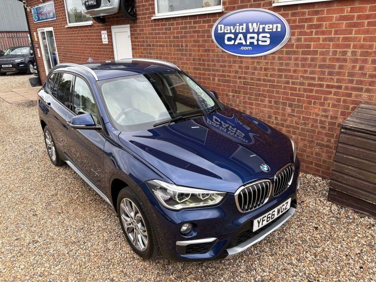 2016 BMW X1 2016 BMW X1