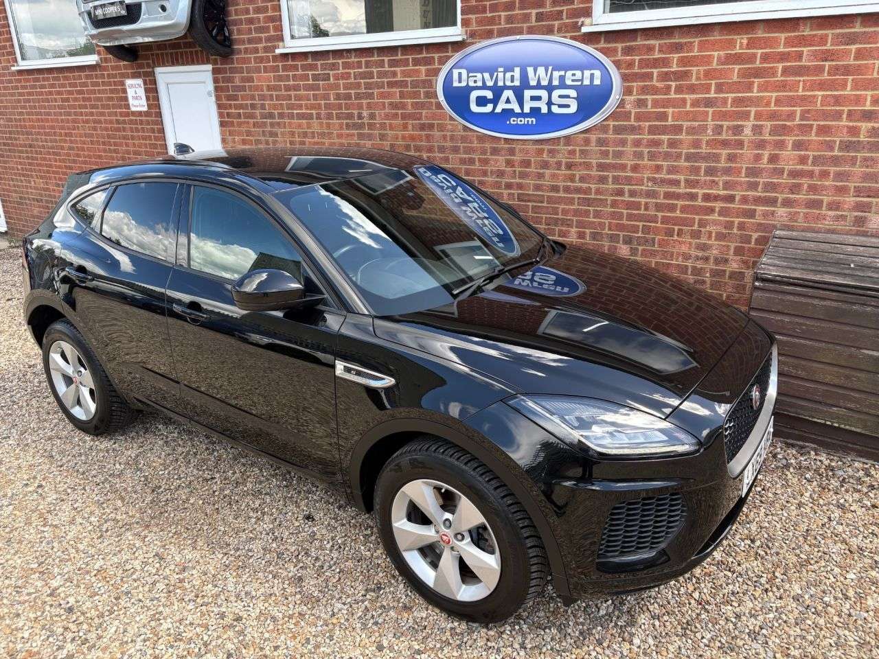 2019 JAGUAR E-PACE 2019 JAGUAR E-PACE