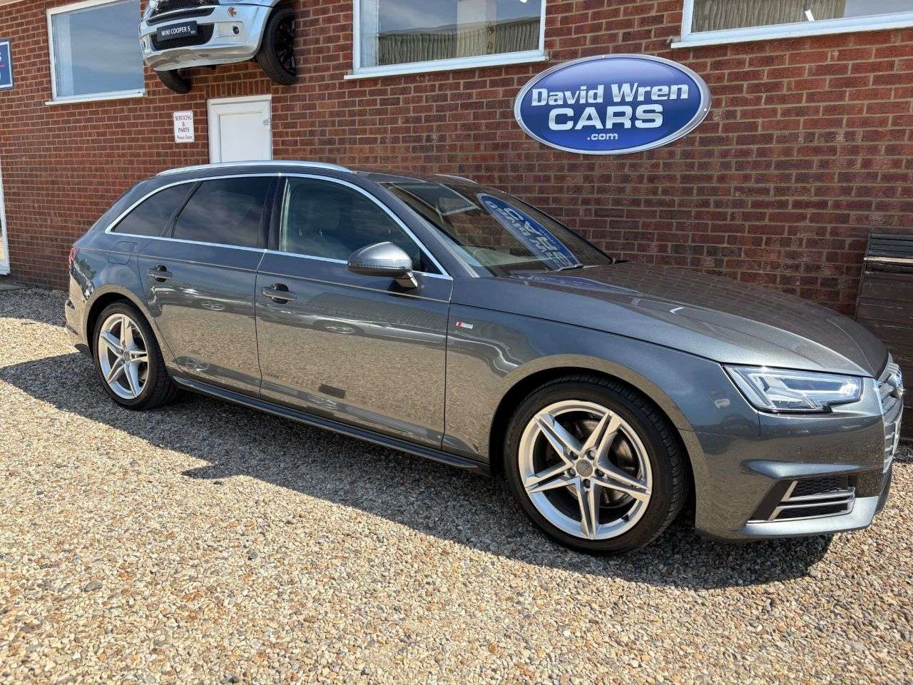 2017 AUDI A4 AVANT 2017 AUDI A4 AVANT