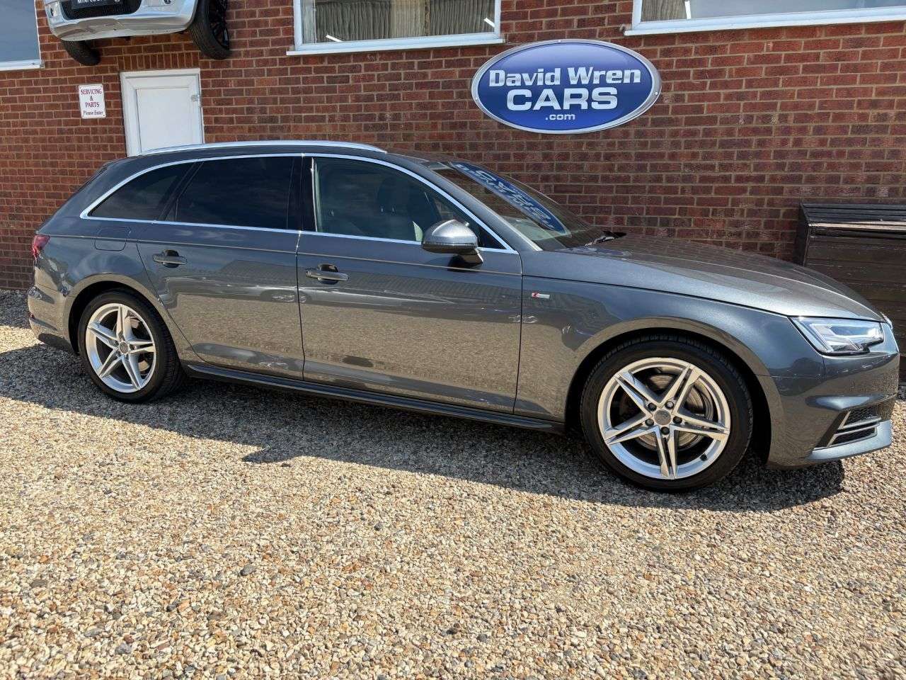 2017 AUDI A4 AVANT 2017 AUDI A4 AVANT