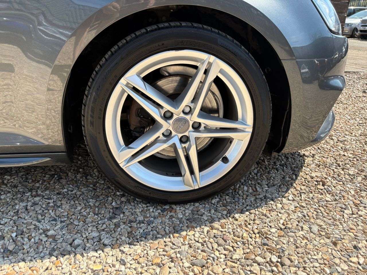 2017 AUDI A4 AVANT 2017 AUDI A4 AVANT