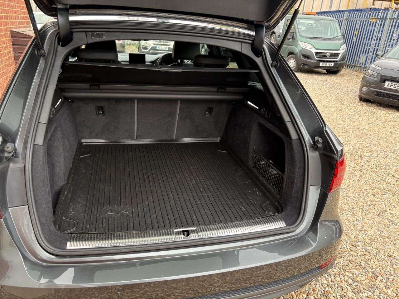2017 AUDI A4 AVANT 2017 AUDI A4 AVANT