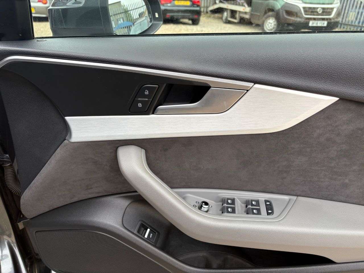 2017 AUDI A4 AVANT 2017 AUDI A4 AVANT