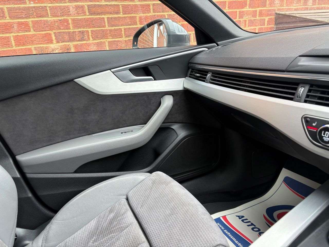 2017 AUDI A4 AVANT 2017 AUDI A4 AVANT
