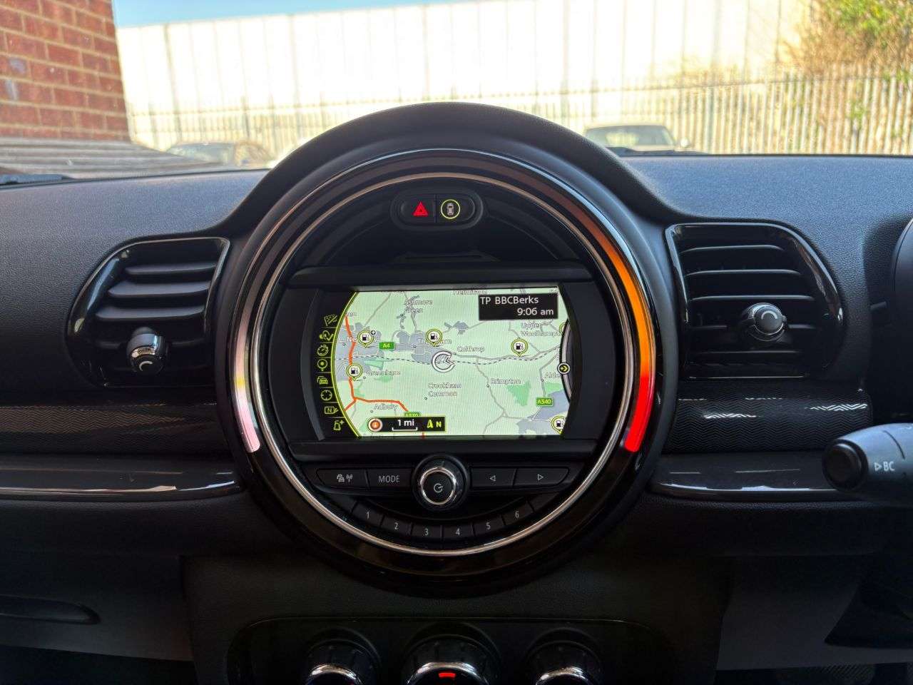 2017 MINI CLUBMAN 2017 MINI CLUBMAN