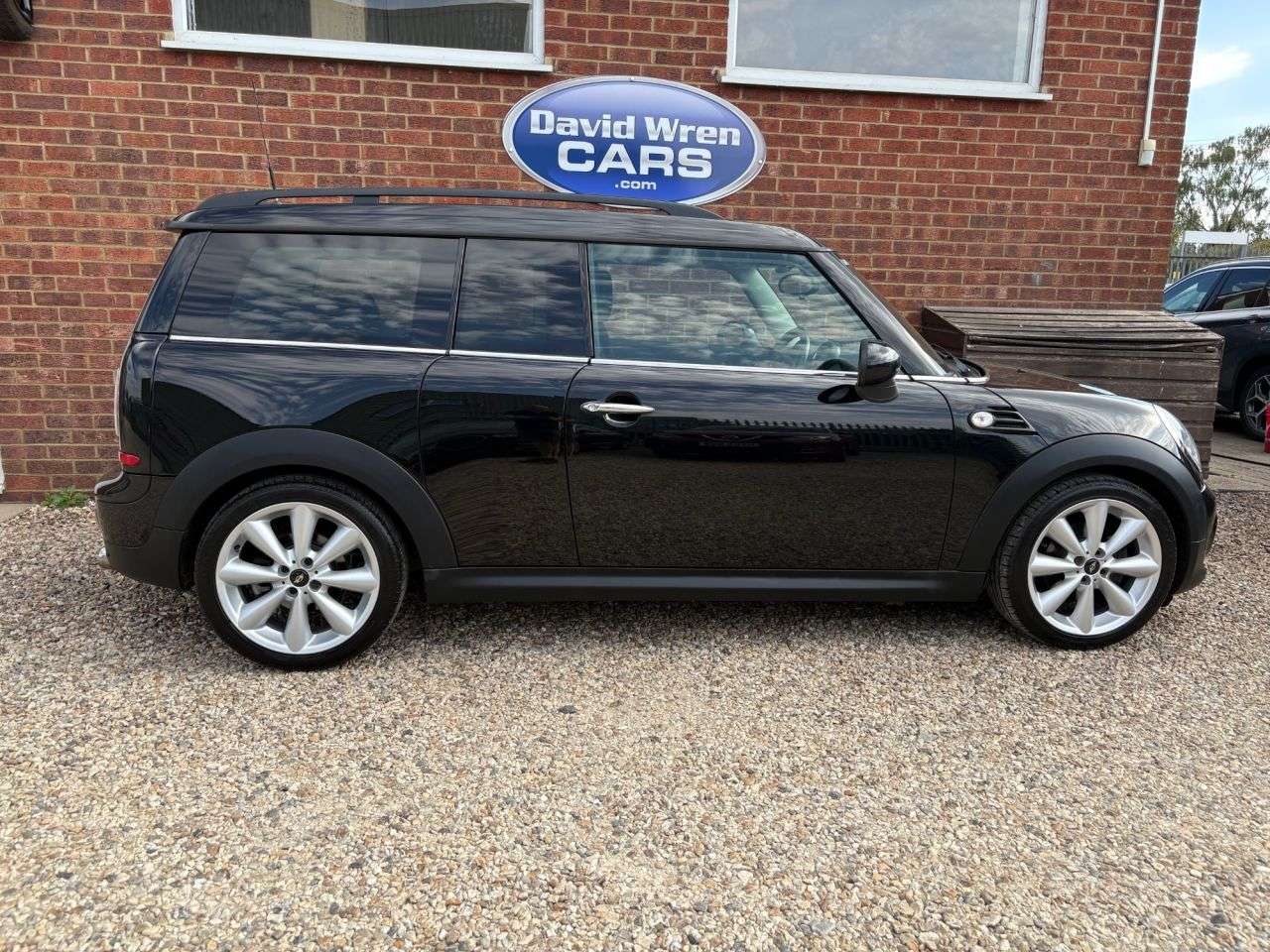 2013 MINI CLUBMAN 2013 MINI CLUBMAN