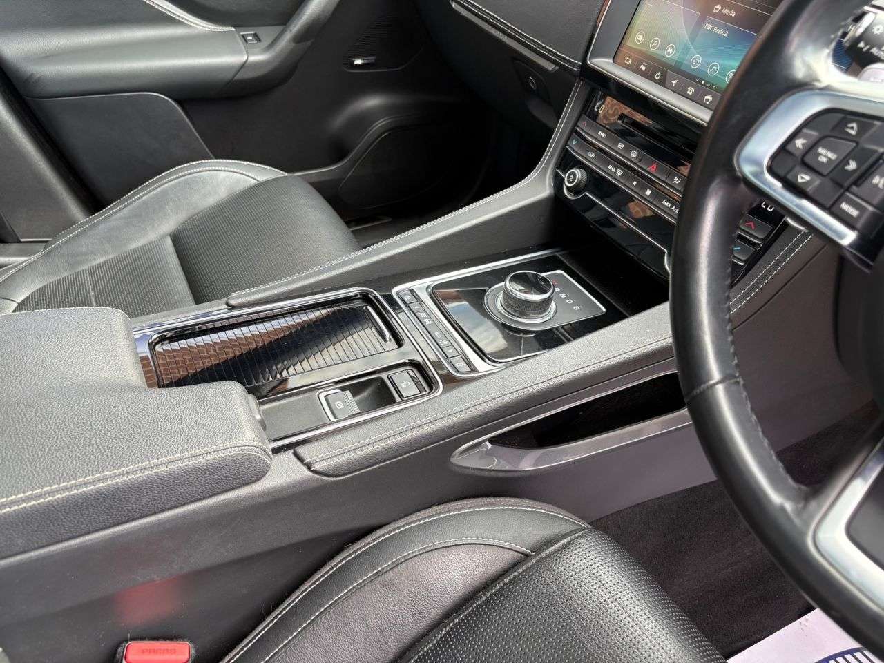2020 JAGUAR F-PACE 2020 JAGUAR F-PACE