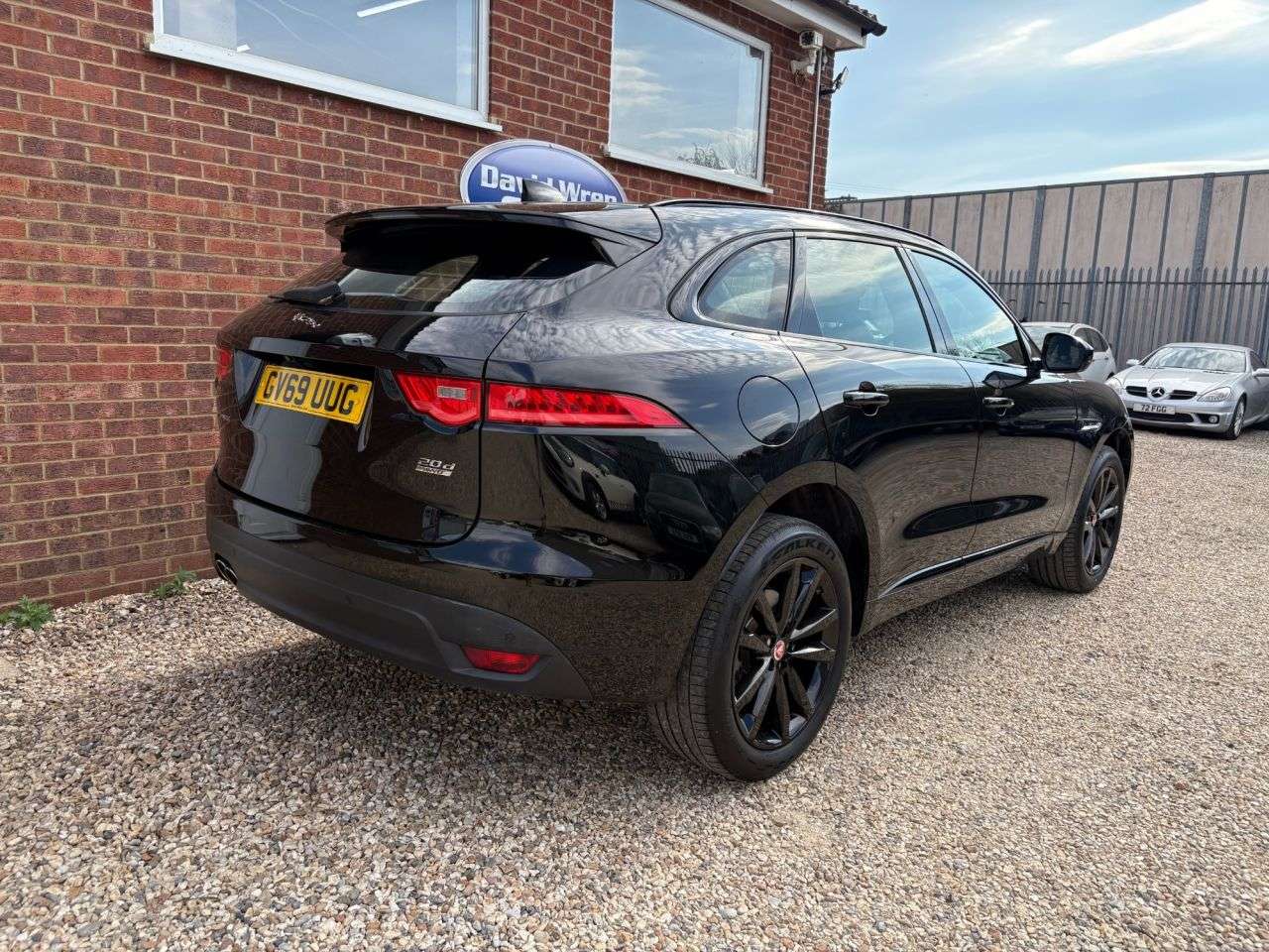 2020 JAGUAR F-PACE 2020 JAGUAR F-PACE