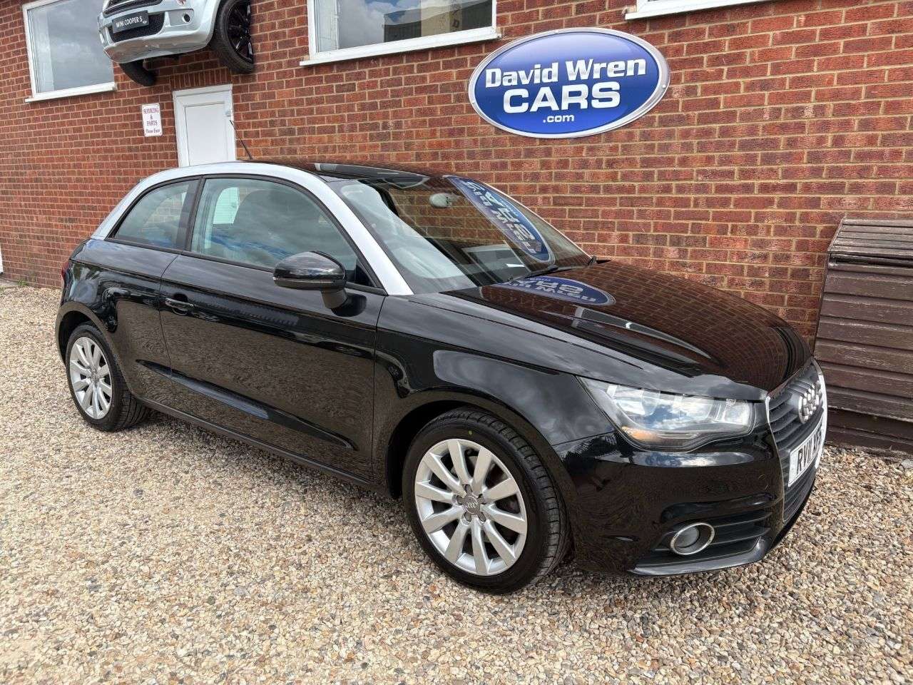 A 2011 AUDI A1 1.4 TFSI Sport Hatchback 3dr Petrol Manual Euro 5 (s/s) (122 ps) A 2011 AUDI A1 1.4 TFSI Sport Hatchback 3dr Petrol Manual Euro 5 (s/s) (122 ps)