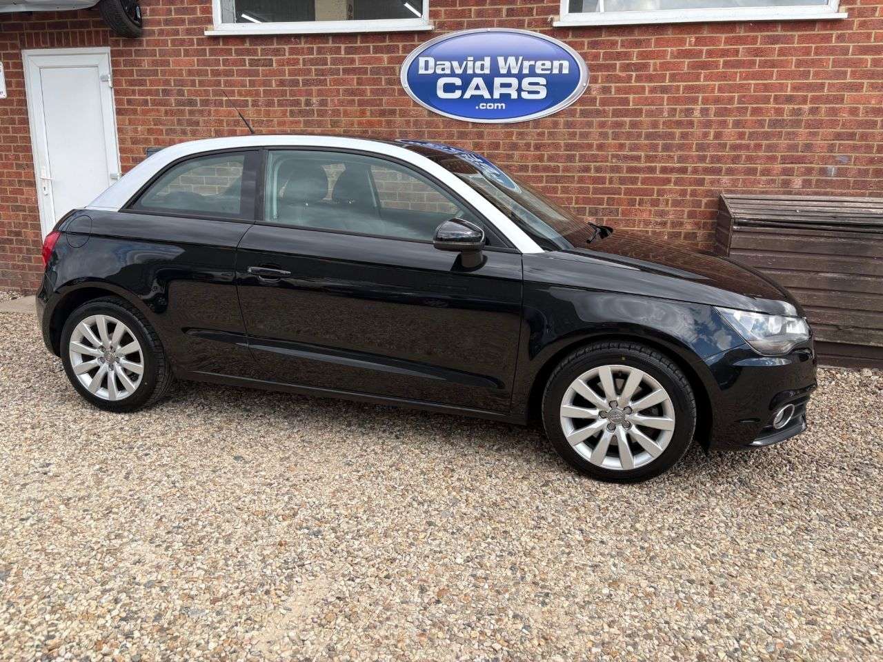 2011 AUDI A1 2011 AUDI A1