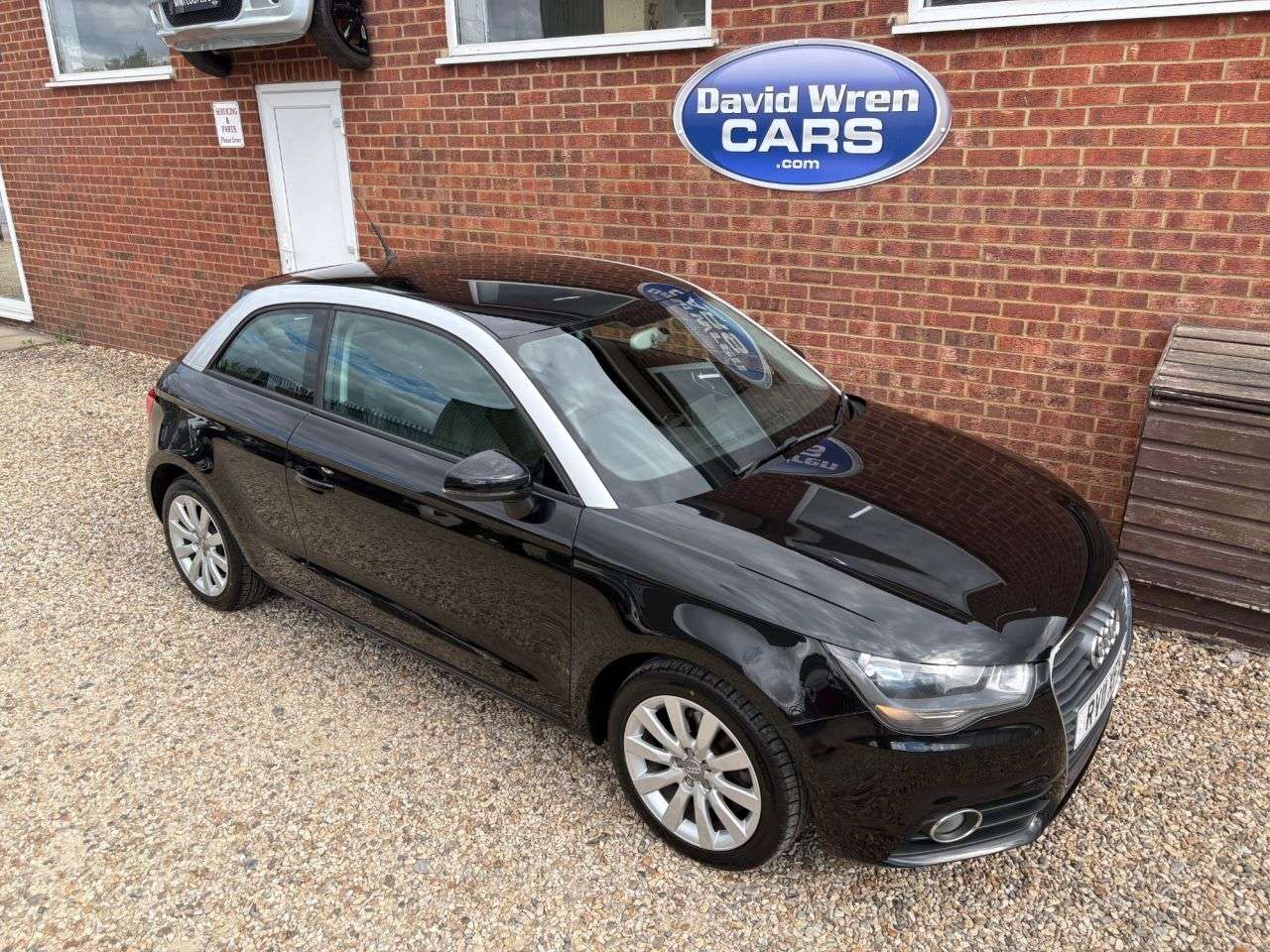 2011 AUDI A1 2011 AUDI A1