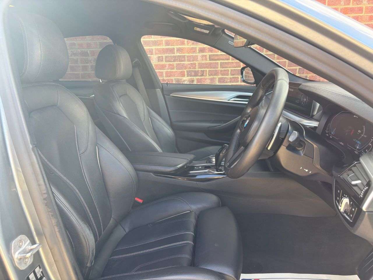 2019 BMW 5 SERIES 2019 BMW 5 SERIES