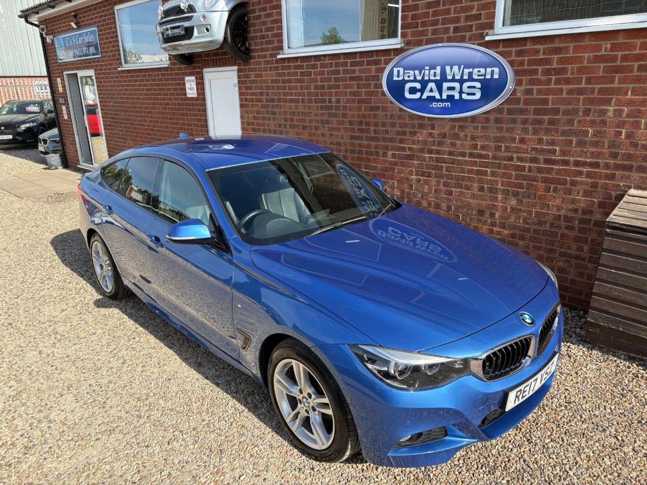 2017 BMW 3 SERIES GRAN TURISMO 2017 BMW 3 SERIES GRAN TURISMO