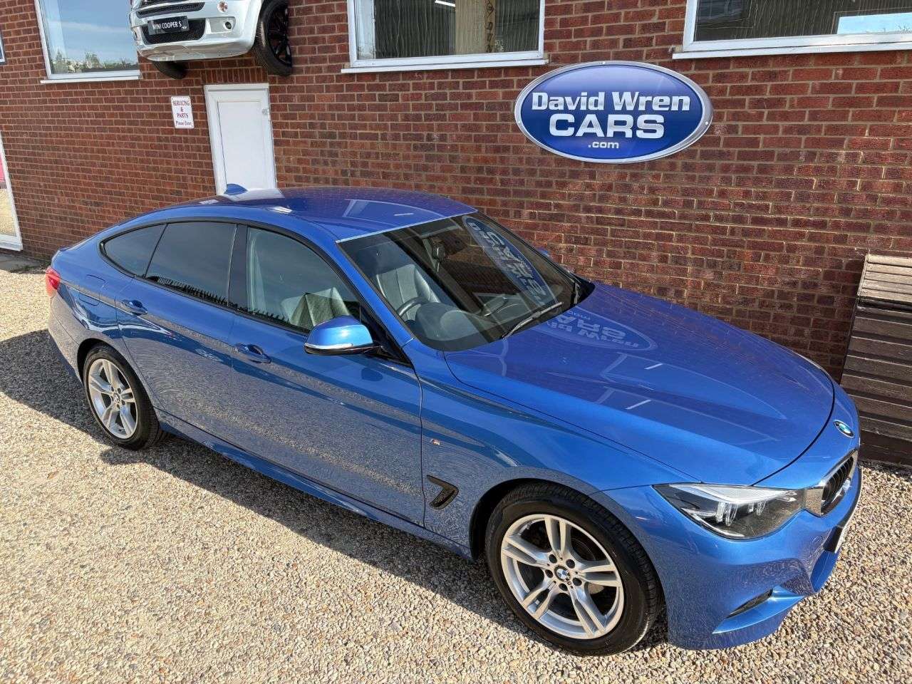 2017 BMW 3 SERIES GRAN TURISMO 2017 BMW 3 SERIES GRAN TURISMO