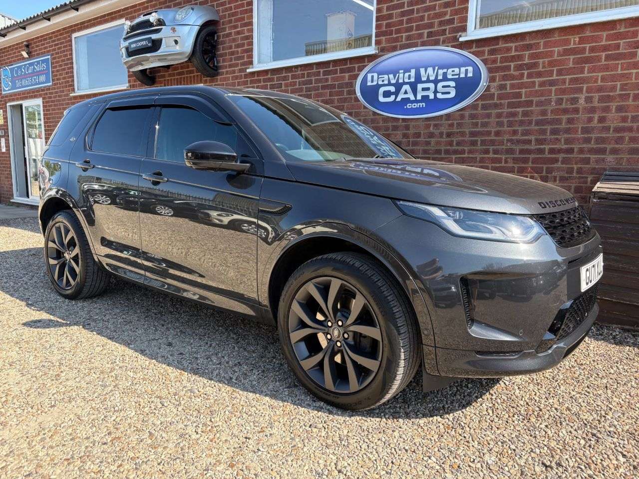 A 2021 LAND ROVER DISCOVERY SPORT 1.5 P300e 12.2kWh R-Dynamic SE SUV 5dr Petrol Plug-in Hybrid Auto 4WD Euro A 2021 LAND ROVER DISCOVERY SPORT 1.5 P300e 12.2kWh R-Dynamic SE SUV 5dr Petrol Plug-in Hybrid Auto 4WD Euro