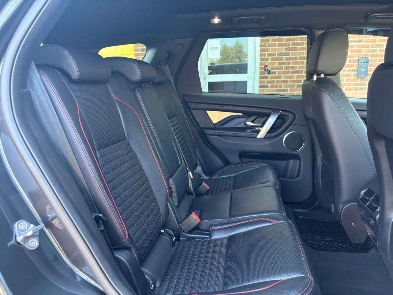 2021 LAND ROVER DISCOVERY SPORT 2021 LAND ROVER DISCOVERY SPORT