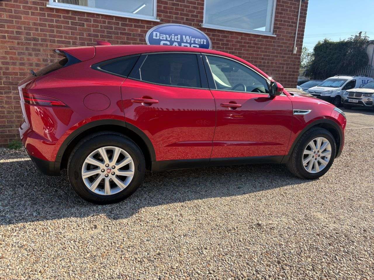 2018 JAGUAR E-PACE 2018 JAGUAR E-PACE