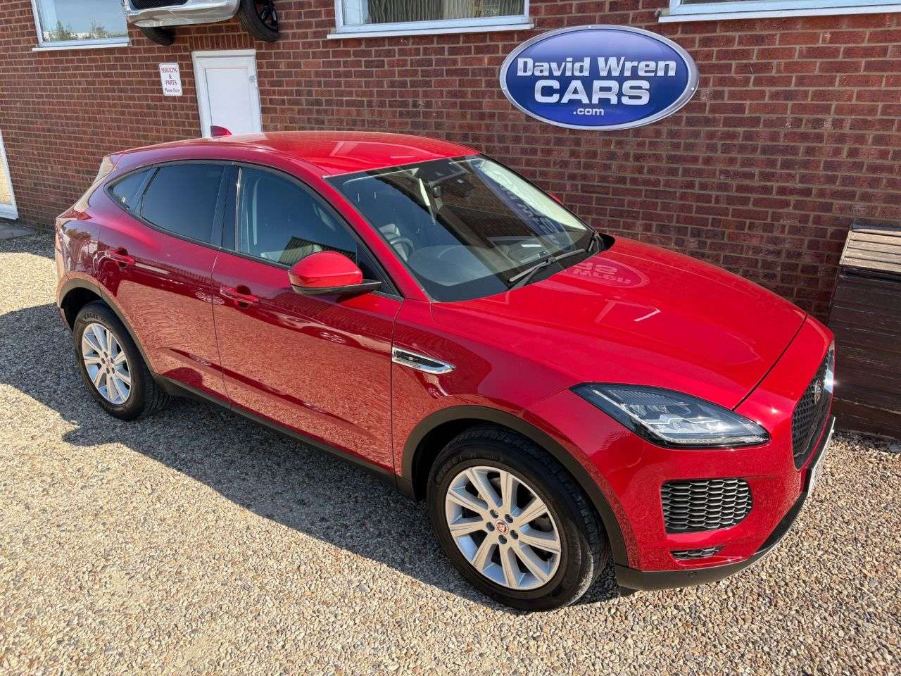 2018 JAGUAR E-PACE 2018 JAGUAR E-PACE