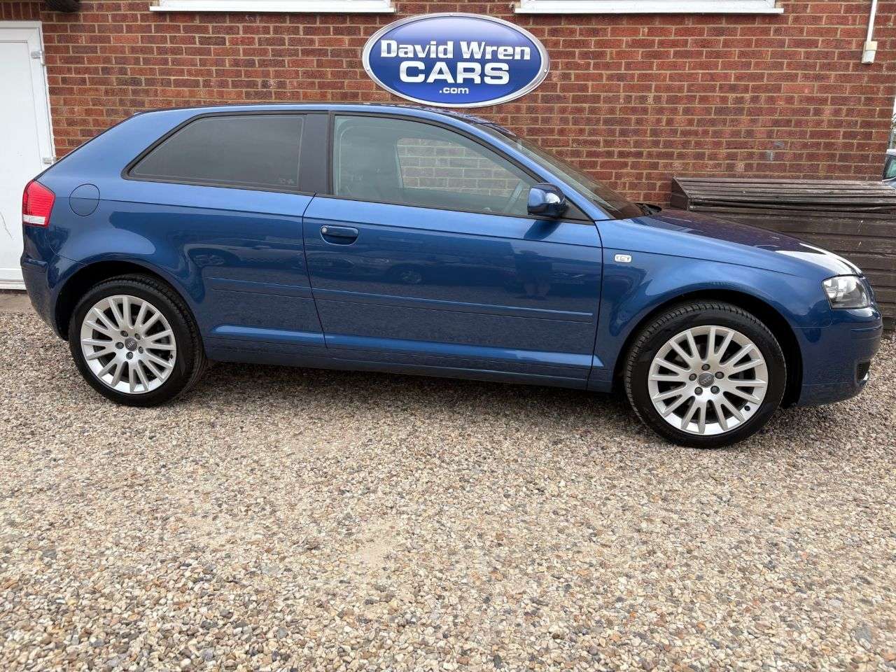 A 2007 AUDI A3 2.0 TDI SE Hatchback 3dr Diesel S Tronic (154 g/km, 138 bhp) A 2007 AUDI A3 2.0 TDI SE Hatchback 3dr Diesel S Tronic (154 g/km, 138 bhp)