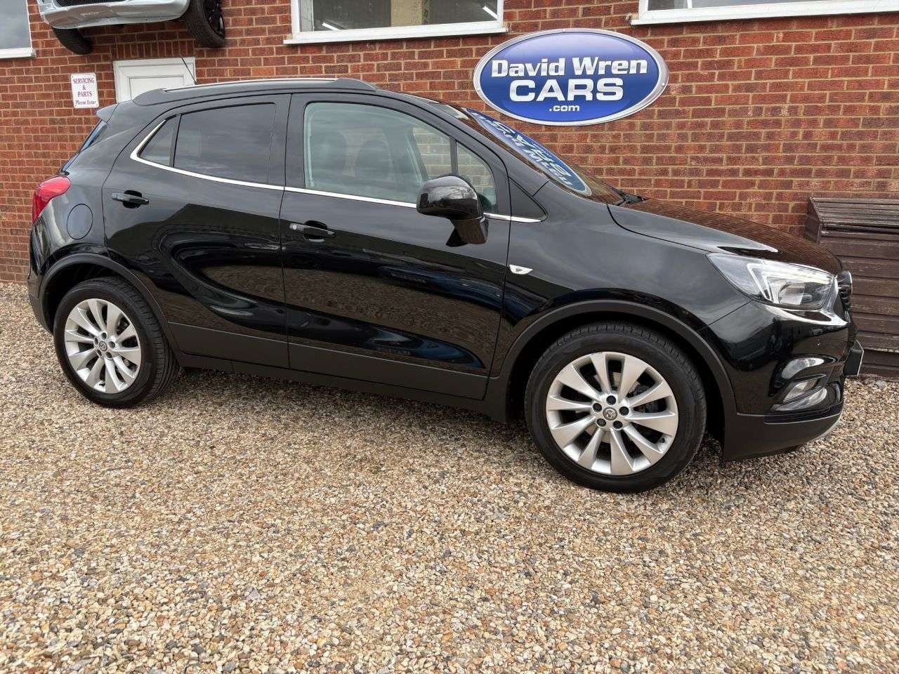 A 2018 VAUXHALL MOKKA X 1.4i Turbo ecoTEC Elite SUV 5dr Petrol Manual Euro 6 (s/s) (140 ps) A 2018 VAUXHALL MOKKA X 1.4i Turbo ecoTEC Elite SUV 5dr Petrol Manual Euro 6 (s/s) (140 ps)