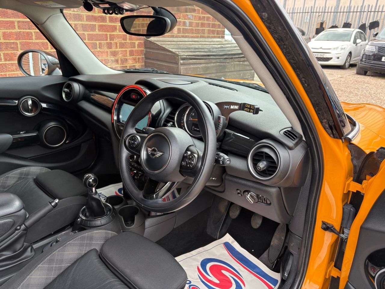 2015 MINI HATCH 2015 MINI HATCH